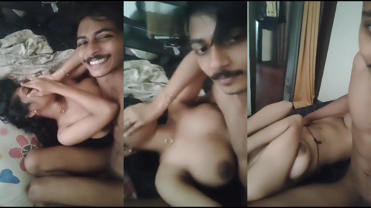 Young Couple Couldn't Wait to Fuck at Friend's Flat