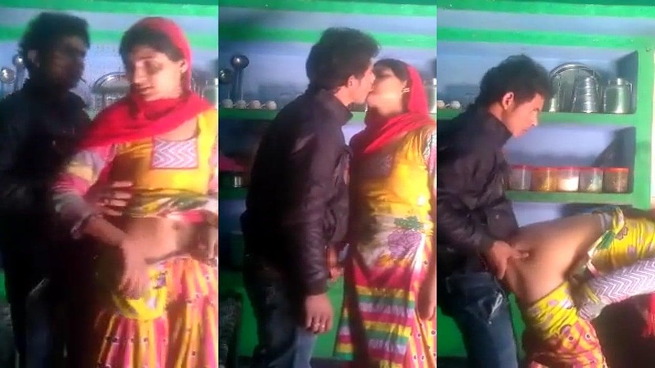 Bhabhi's First Time Doggy Style Fucking