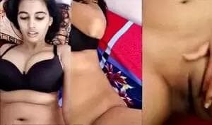 Sexy Girl Talking in Hindi During Sex