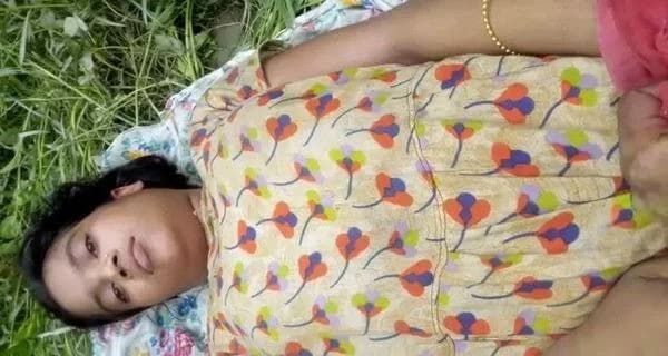 Village Girlfriend Fucked by a Long Cock in the Field