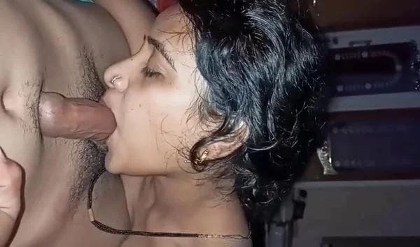 Horny Bhabhi Gave Her Devar a Blowjob