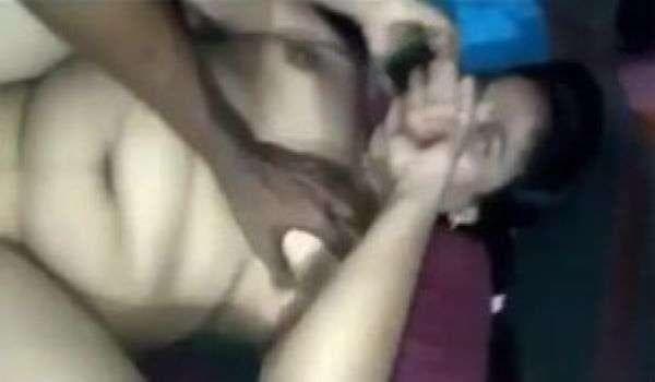 Bengali Cheating Bhabhi Getting Fucked While on the Phone